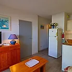 34m² 2* Avec Loggia Climatisee, Terrasse Vue - Fr-1-472a-182 Sète